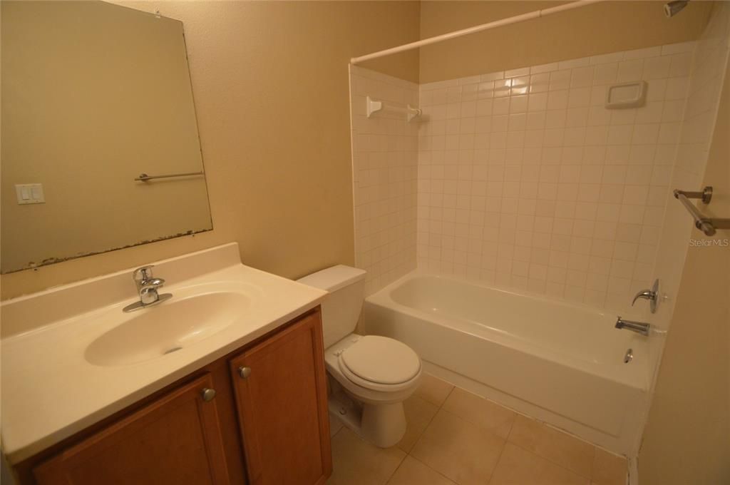 Active With Contract: $1,650 (2 beds, 2 baths, 811 Square Feet)