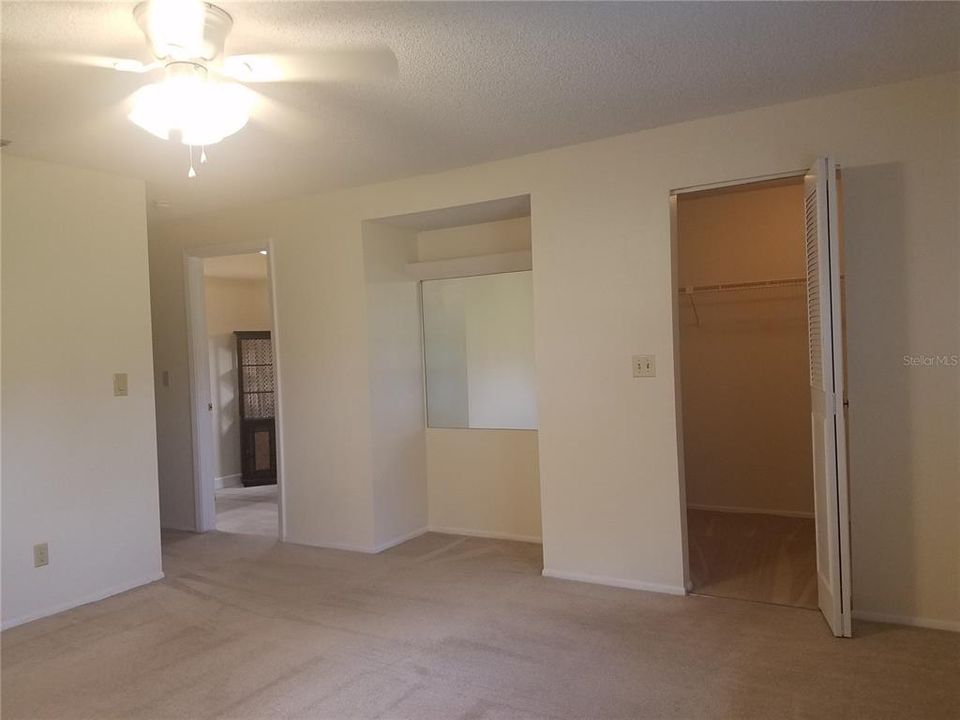 For Sale: $179,500 (2 beds, 2 baths, 1148 Square Feet)