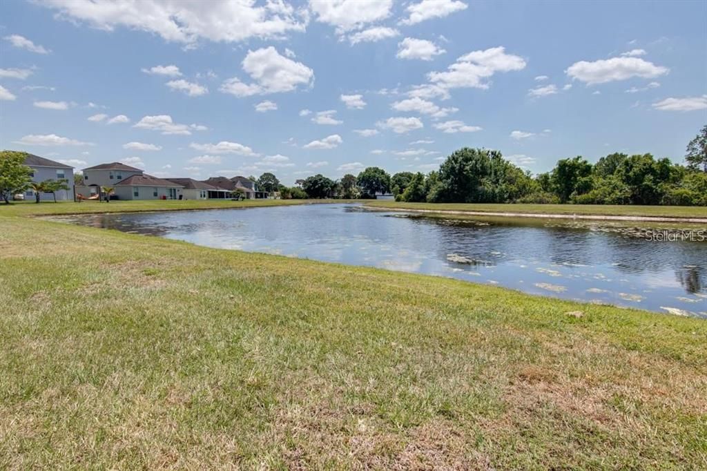 Active With Contract: $2,450 (3 beds, 2 baths, 1983 Square Feet)