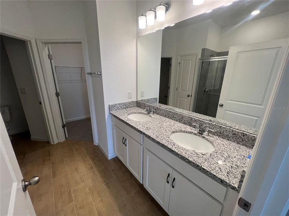 Active With Contract: $2,200 (4 beds, 2 baths, 1752 Square Feet)