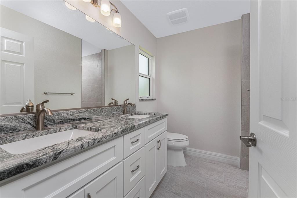 Active With Contract: $335,000 (3 beds, 2 baths, 1437 Square Feet)