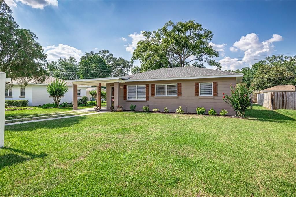 Active With Contract: $299,500 (3 beds, 1 baths, 1314 Square Feet)