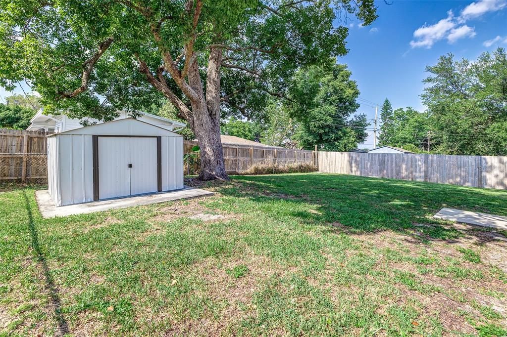 Active With Contract: $299,500 (3 beds, 1 baths, 1314 Square Feet)