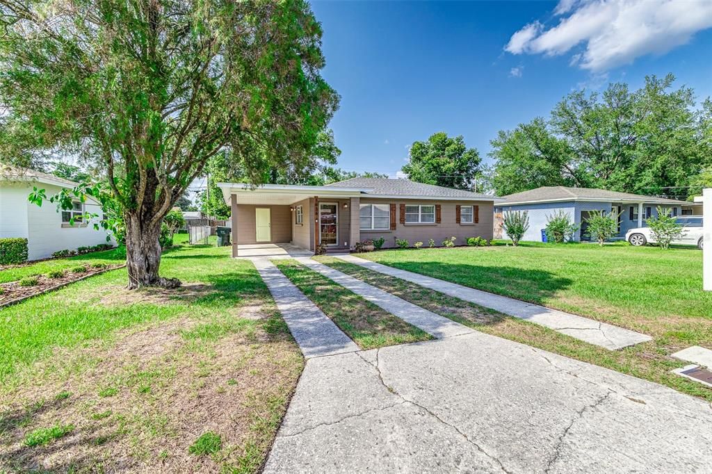 Active With Contract: $299,500 (3 beds, 1 baths, 1314 Square Feet)