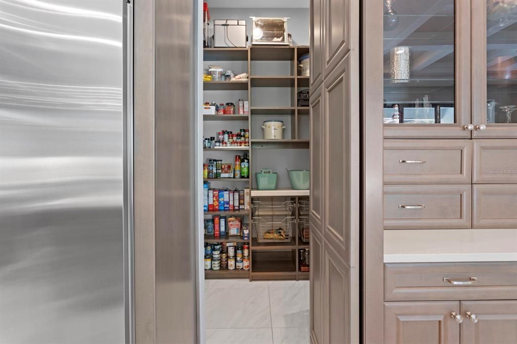 Hidden pantry!