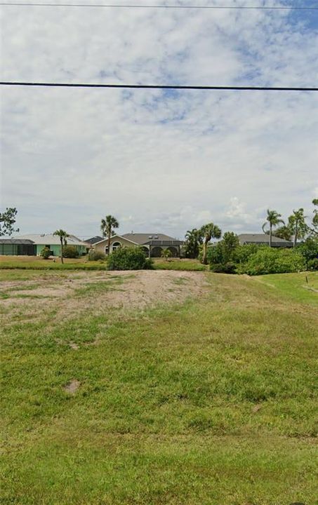 En Venta: $95,000 (0.23 acres)