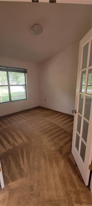 For Rent: $2,200 (3 beds, 2 baths, 2040 Square Feet)