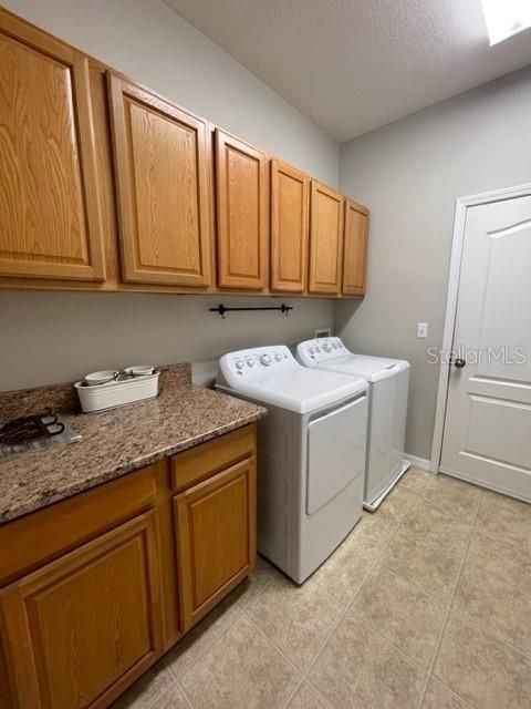 For Rent: $2,195 (4 beds, 2 baths, 1730 Square Feet)