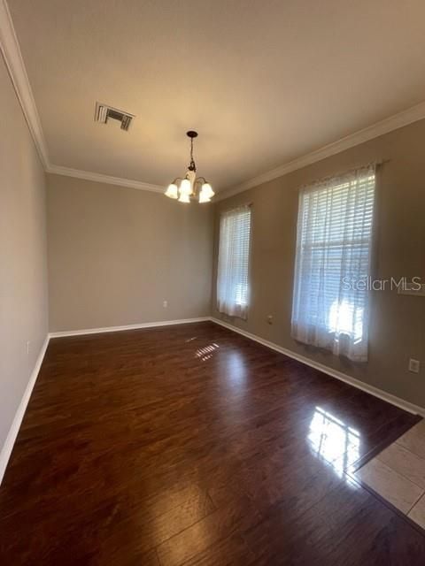 For Rent: $2,195 (4 beds, 2 baths, 1730 Square Feet)