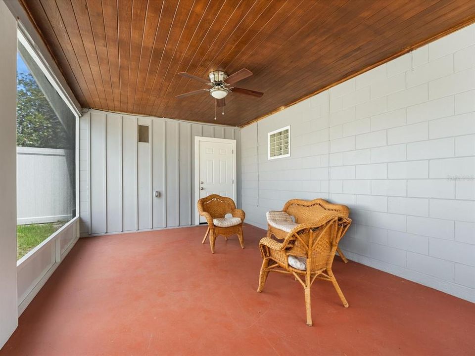 screened Sunroom