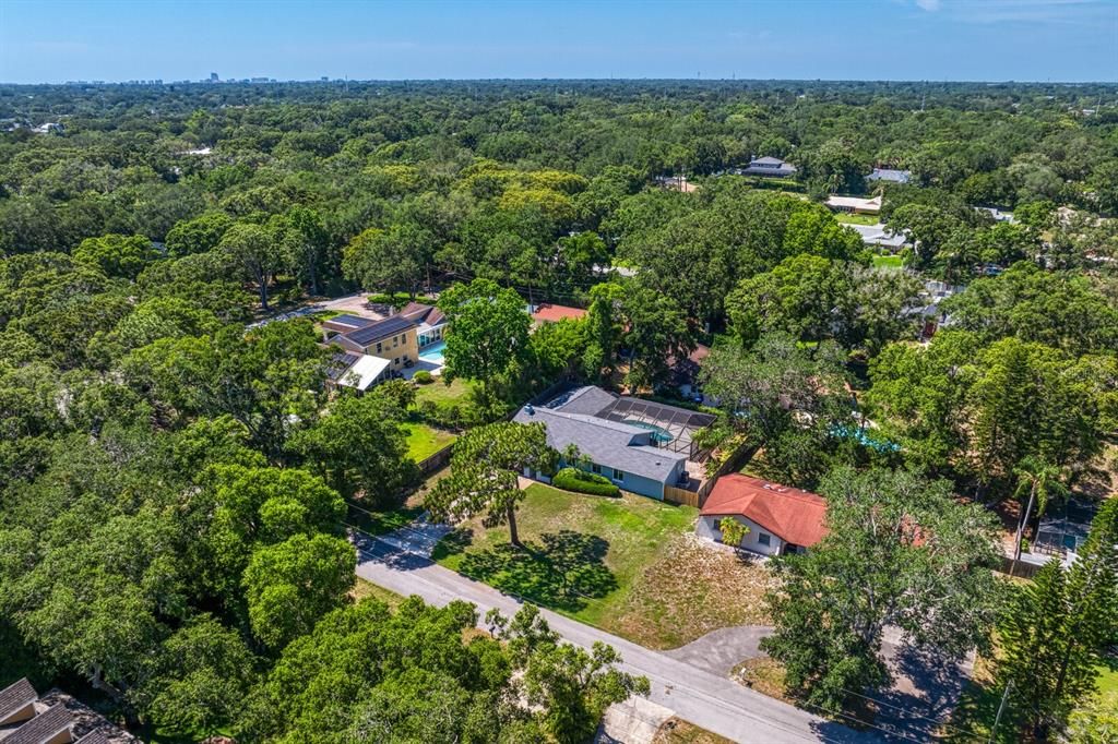 For Sale: $819,900 (3 beds, 3 baths, 2313 Square Feet)