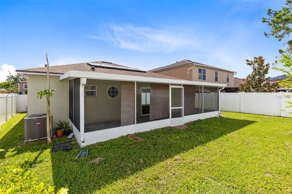 Active With Contract: $449,900 (3 beds, 2 baths, 1893 Square Feet)