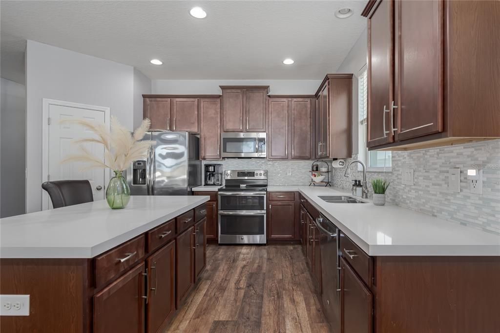 Active With Contract: $3,200 (4 beds, 2 baths, 1850 Square Feet)