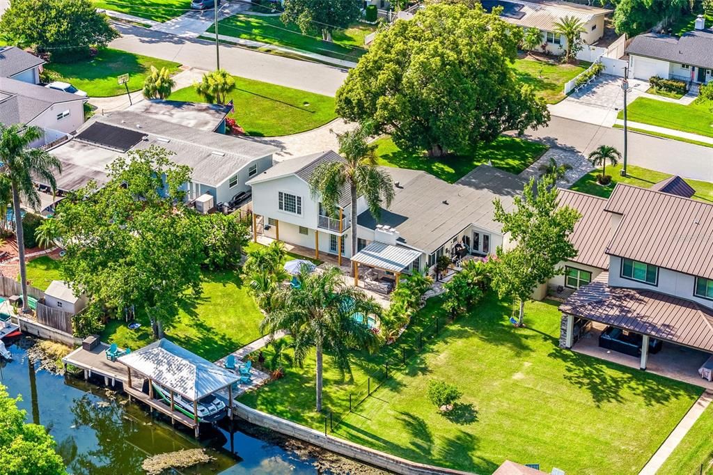 Active With Contract: $899,000 (4 beds, 3 baths, 2261 Square Feet)