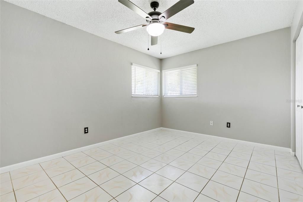 For Sale: $360,000 (4 beds, 2 baths, 2163 Square Feet)