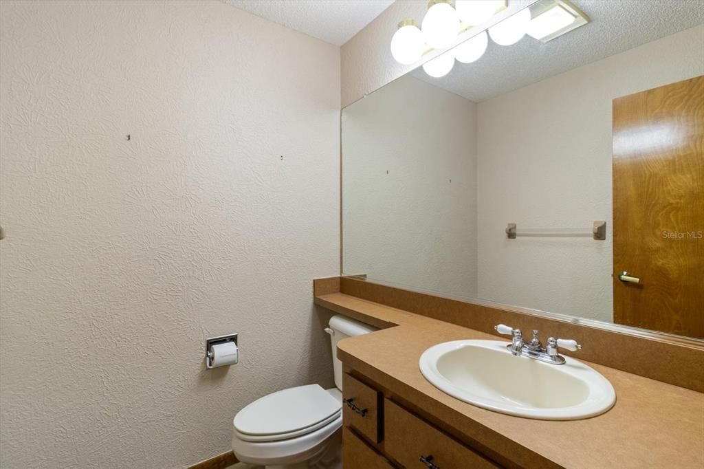 Primary bathroom/powder room