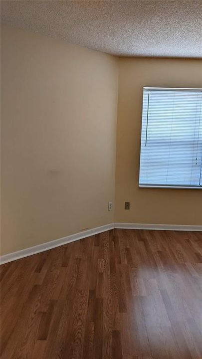 For Rent: $1,300 (1 beds, 1 baths, 675 Square Feet)