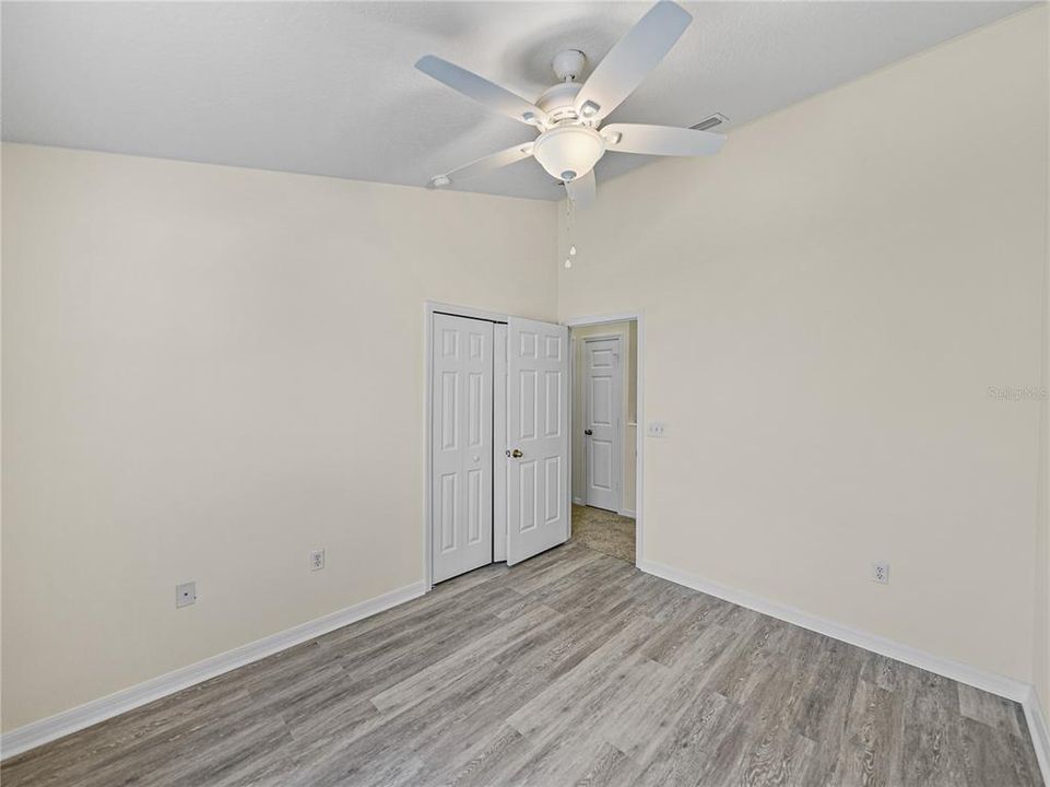 For Sale: $299,900 (3 beds, 2 baths, 1686 Square Feet)