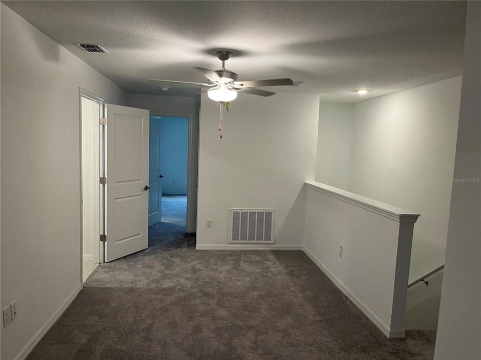 For Rent: $2,200 (3 beds, 2 baths, 1787 Square Feet)