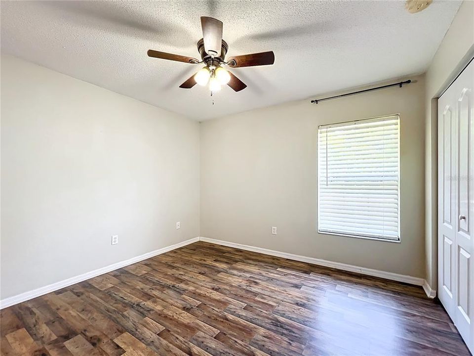 Active With Contract: $259,900 (3 beds, 2 baths, 1296 Square Feet)