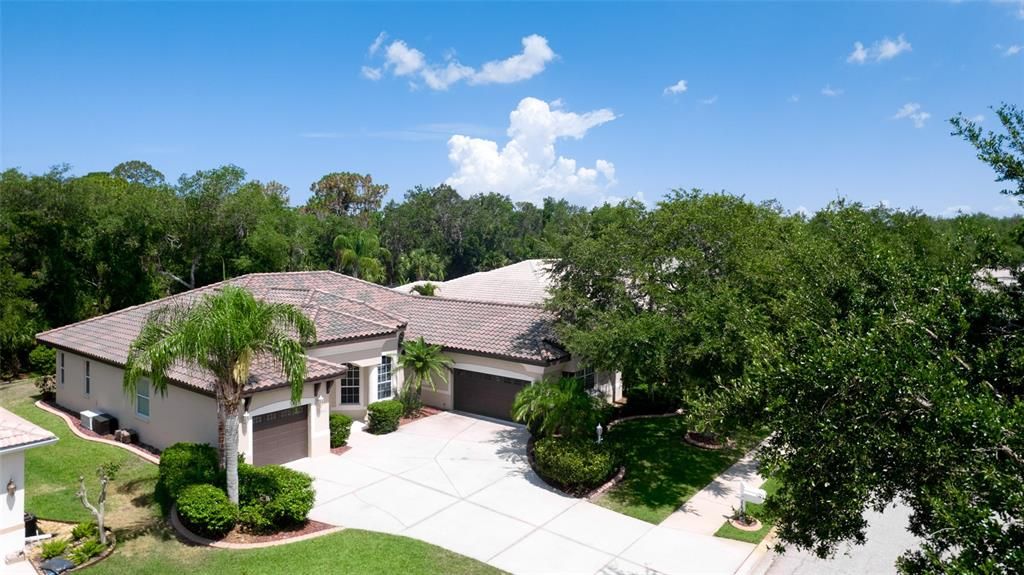 Active With Contract: $724,000 (4 beds, 3 baths, 2667 Square Feet)