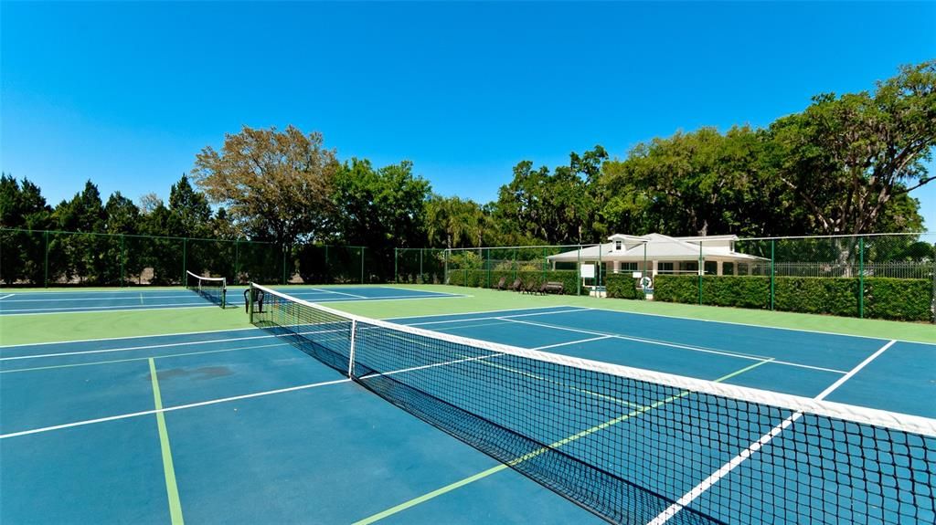 Community Tennis Courts