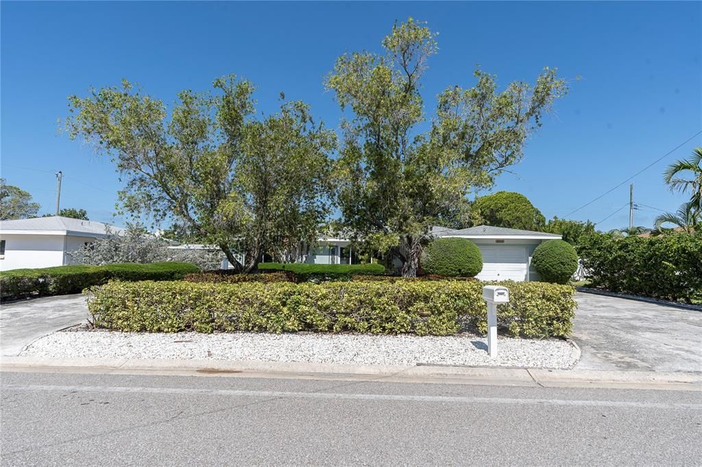 Circular Driveway with Ample Parking