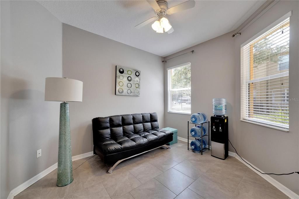 Active With Contract: $324,500 (3 beds, 2 baths, 1587 Square Feet)