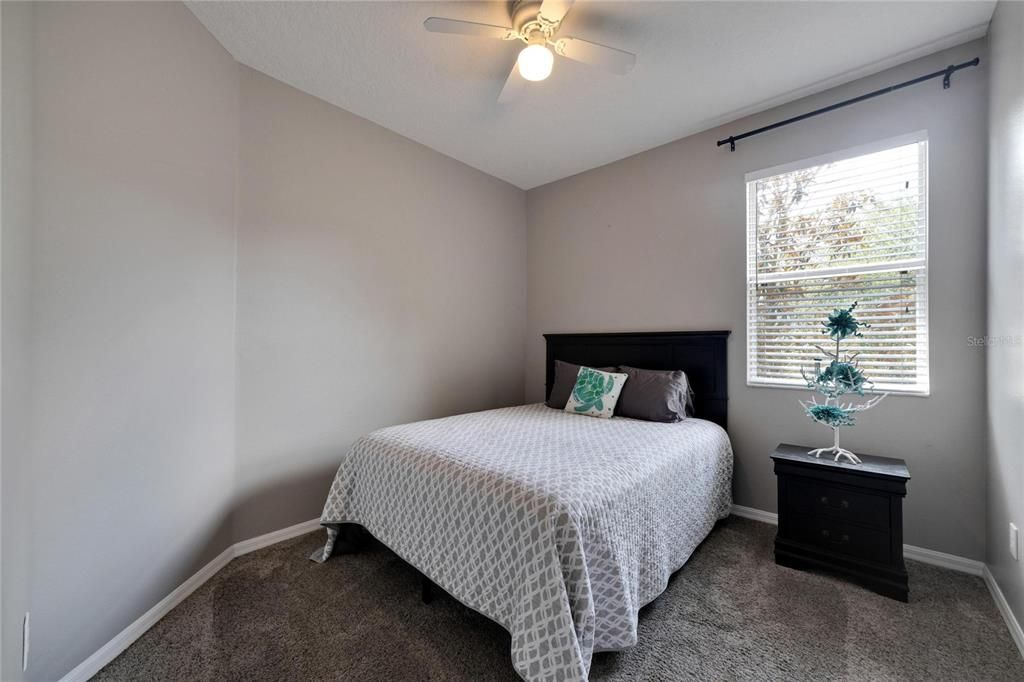 Recently Sold: $324,500 (3 beds, 2 baths, 1587 Square Feet)