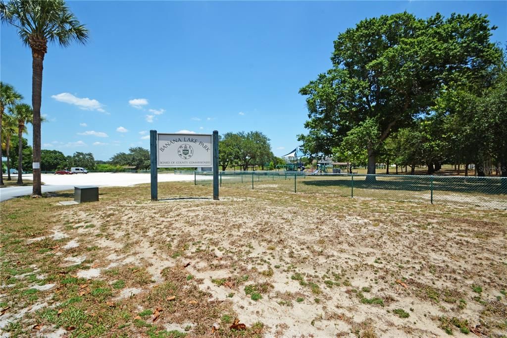 For Sale: $445,000 (3 beds, 2 baths, 1737 Square Feet)