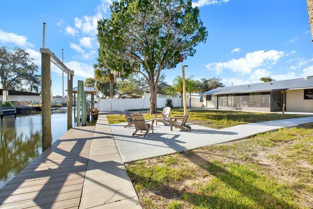 Rear Yard - New Trex Decking - New Patio and Walkways