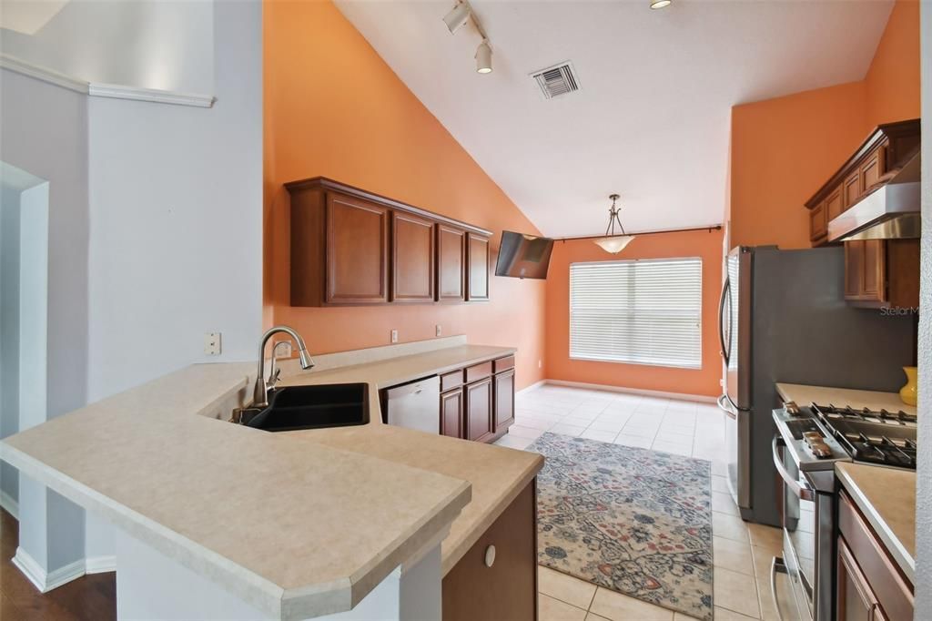 Active With Contract: $450,000 (4 beds, 2 baths, 1769 Square Feet)