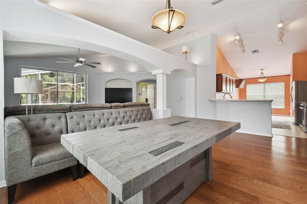 Active With Contract: $450,000 (4 beds, 2 baths, 1769 Square Feet)