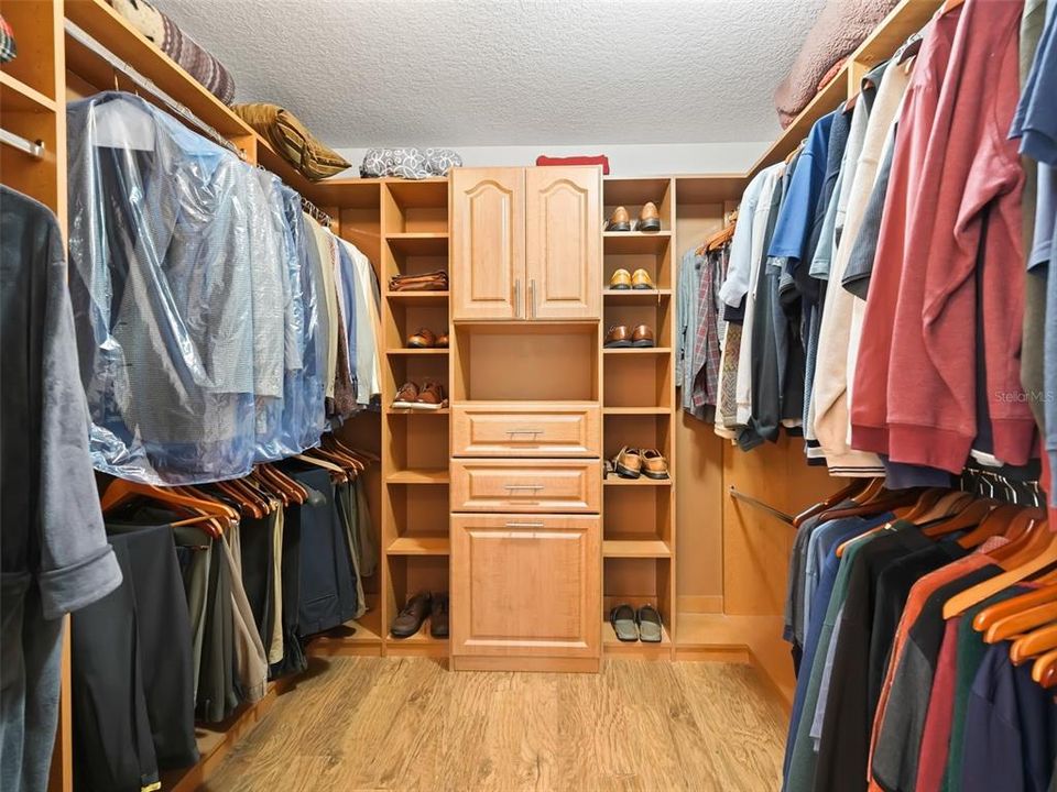 Primary Custom Closet