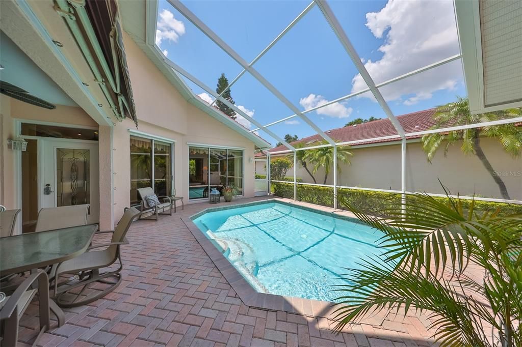 Spacious "U" shaped patio with pool