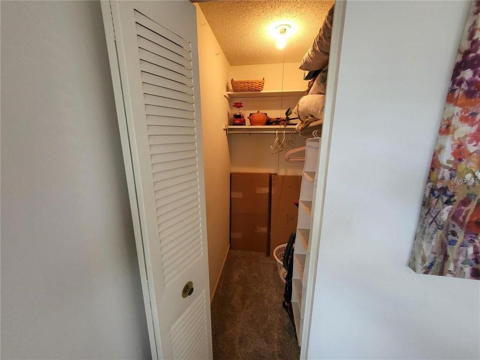 For Rent: $1,700 (2 beds, 2 baths, 1123 Square Feet)