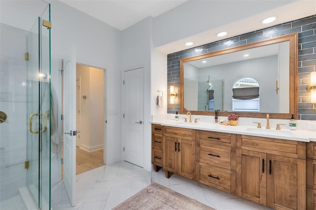 Active With Contract: $799,000 (4 beds, 3 baths, 3182 Square Feet)