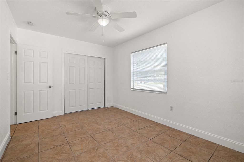 Active With Contract: $1,795 (2 beds, 1 baths, 1056 Square Feet)