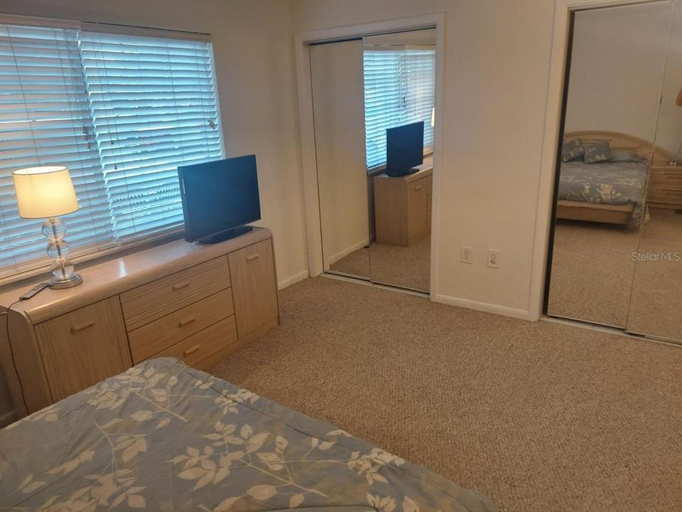 For Rent: $1,600 (1 beds, 1 baths, 780 Square Feet)