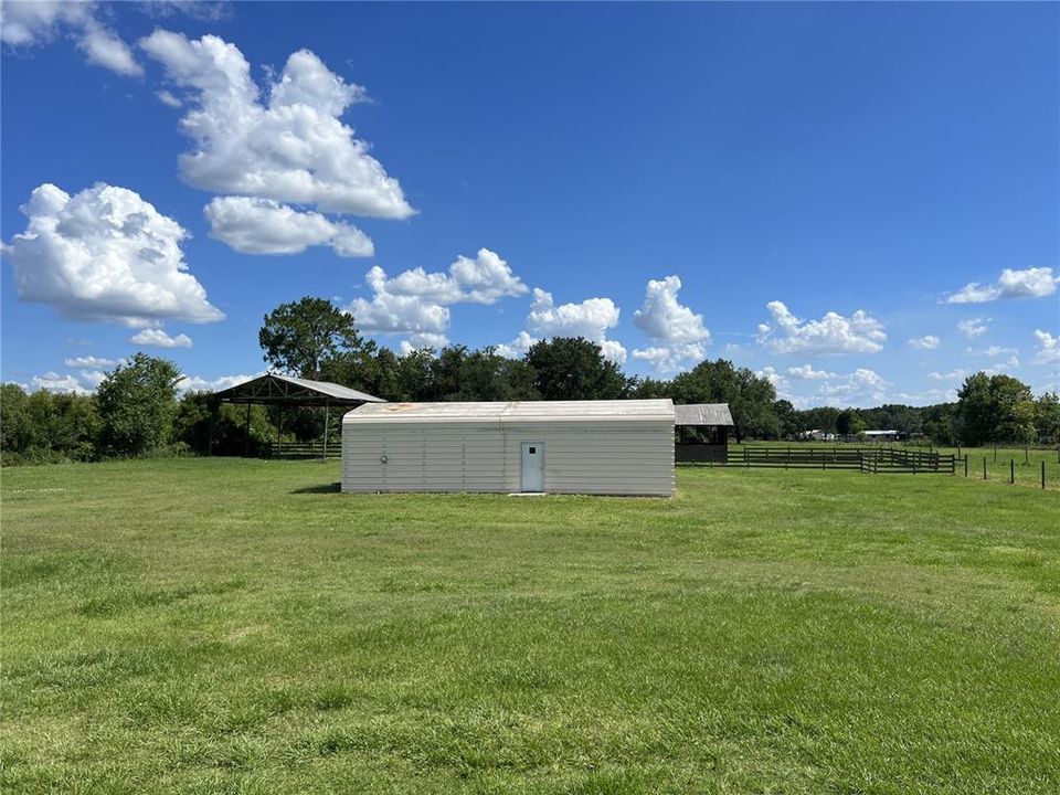 For Sale: $475,000 (3 beds, 2 baths, 1080 Square Feet)