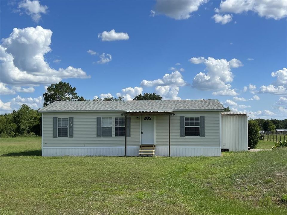 For Sale: $475,000 (3 beds, 2 baths, 1080 Square Feet)