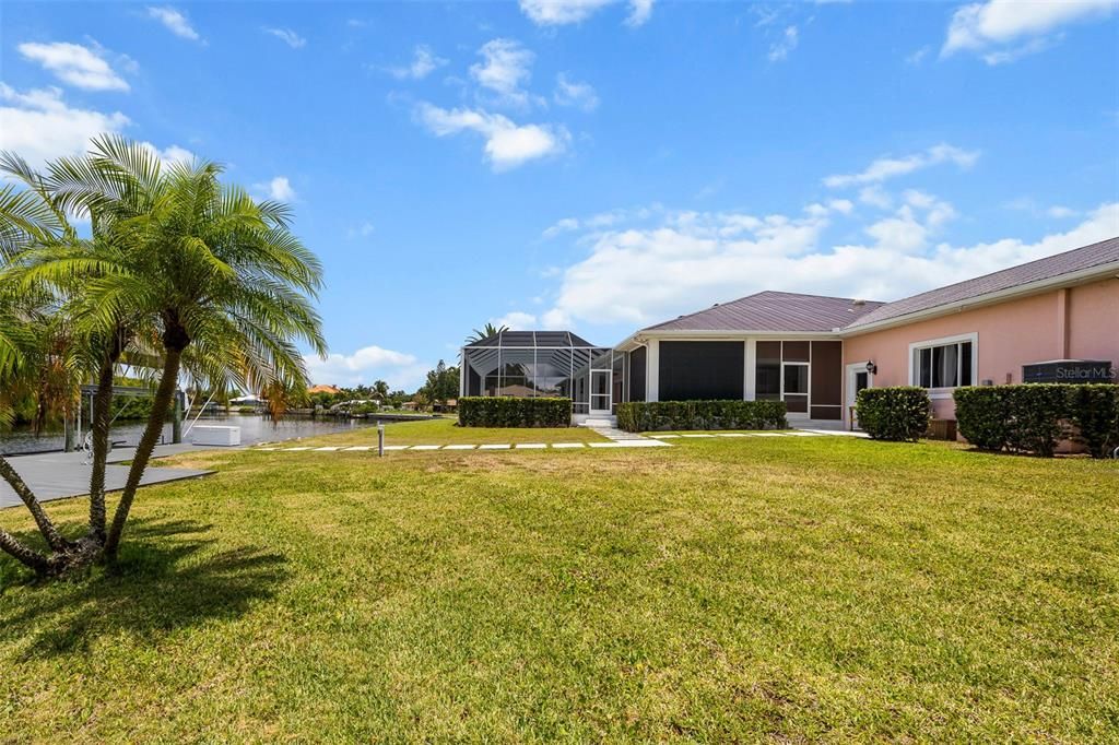 For Sale: $2,650,000 (3 beds, 2 baths, 4081 Square Feet)