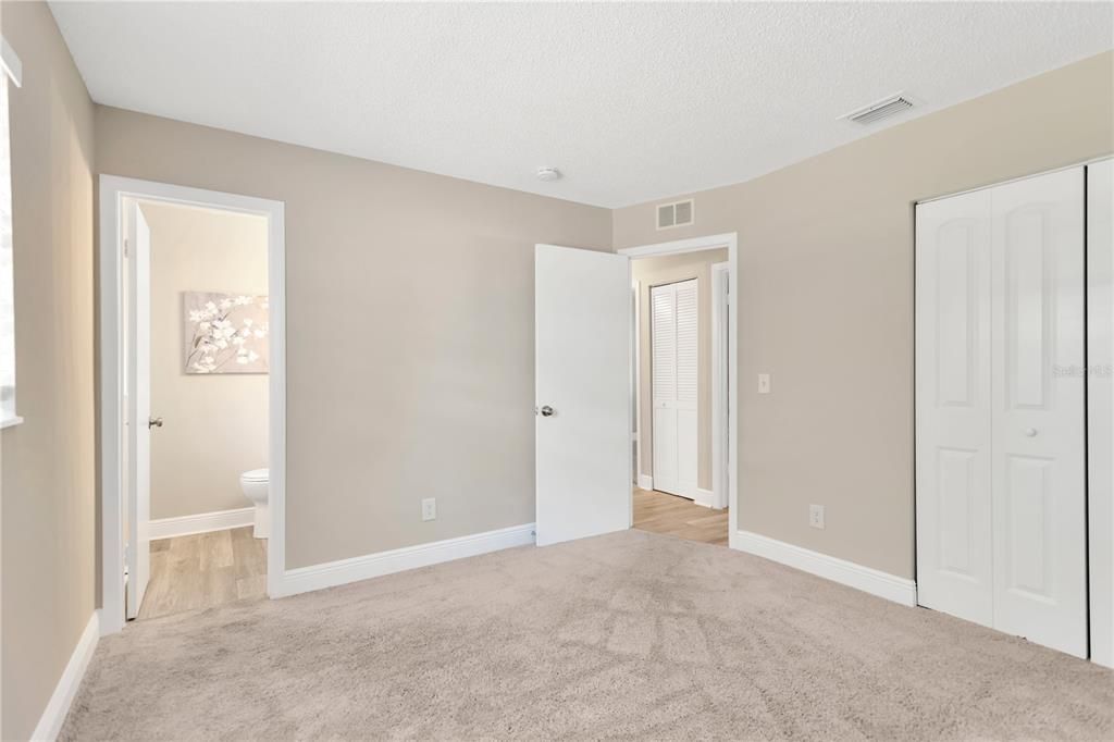 Recently Sold: $375,000 (3 beds, 1 baths, 1250 Square Feet)