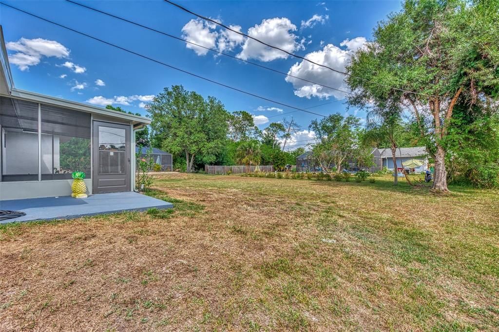 Active With Contract: $259,800 (2 beds, 2 baths, 1030 Square Feet)