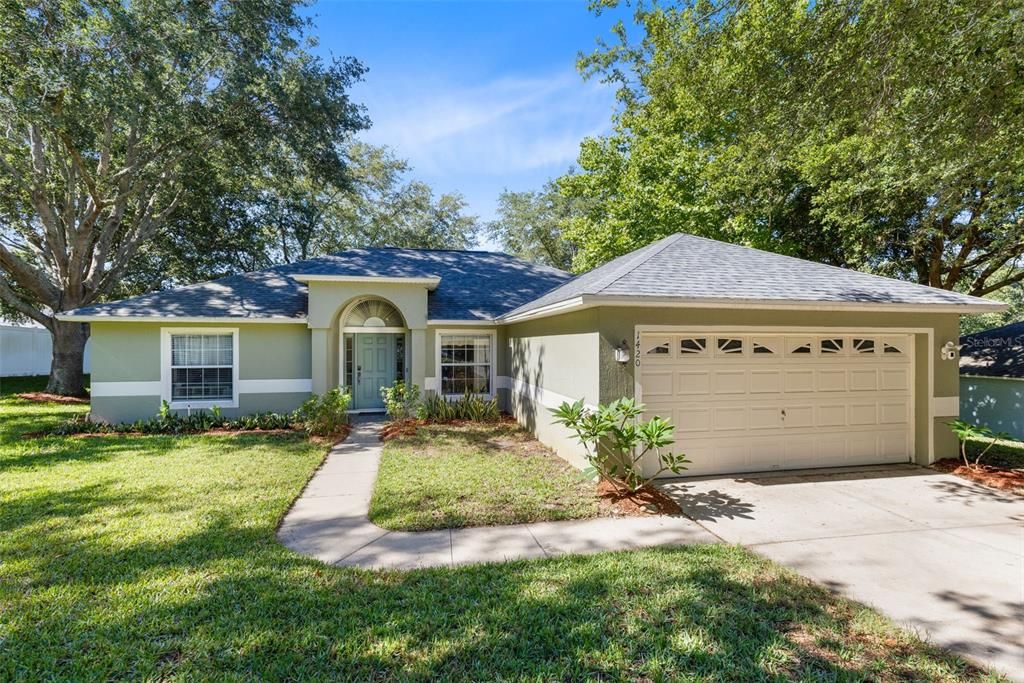 Active With Contract: $364,900 (4 beds, 2 baths, 1676 Square Feet)