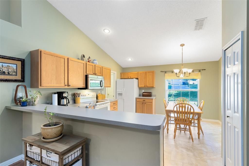 Active With Contract: $364,900 (4 beds, 2 baths, 1676 Square Feet)