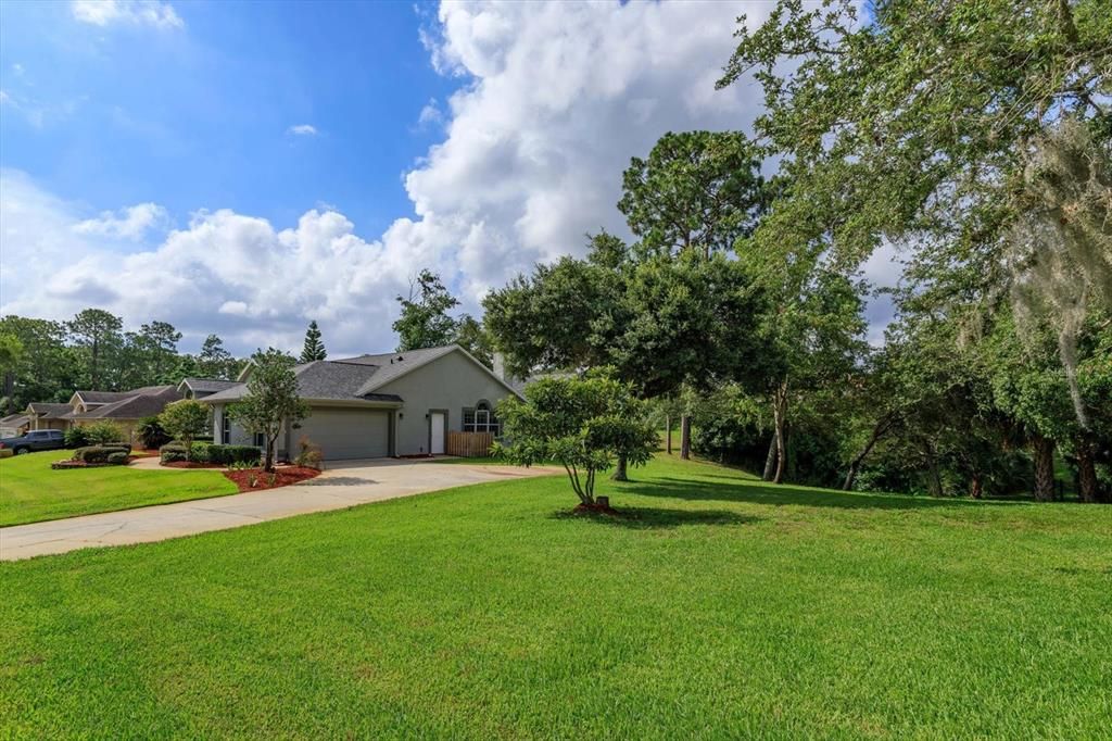 Active With Contract: $485,000 (3 beds, 2 baths, 2262 Square Feet)