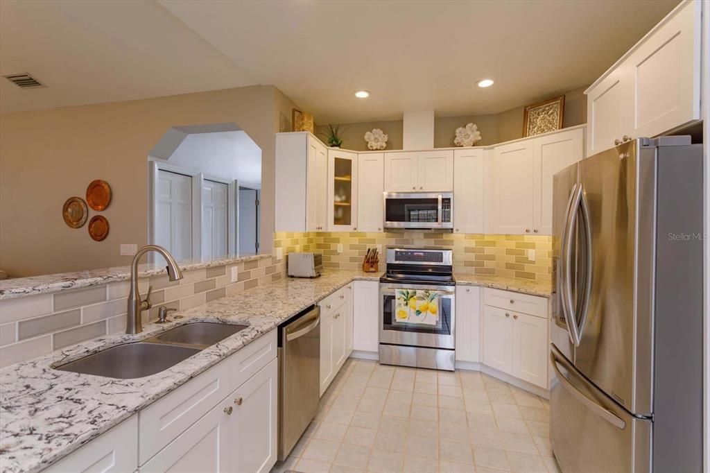 Active With Contract: $485,000 (3 beds, 2 baths, 2262 Square Feet)