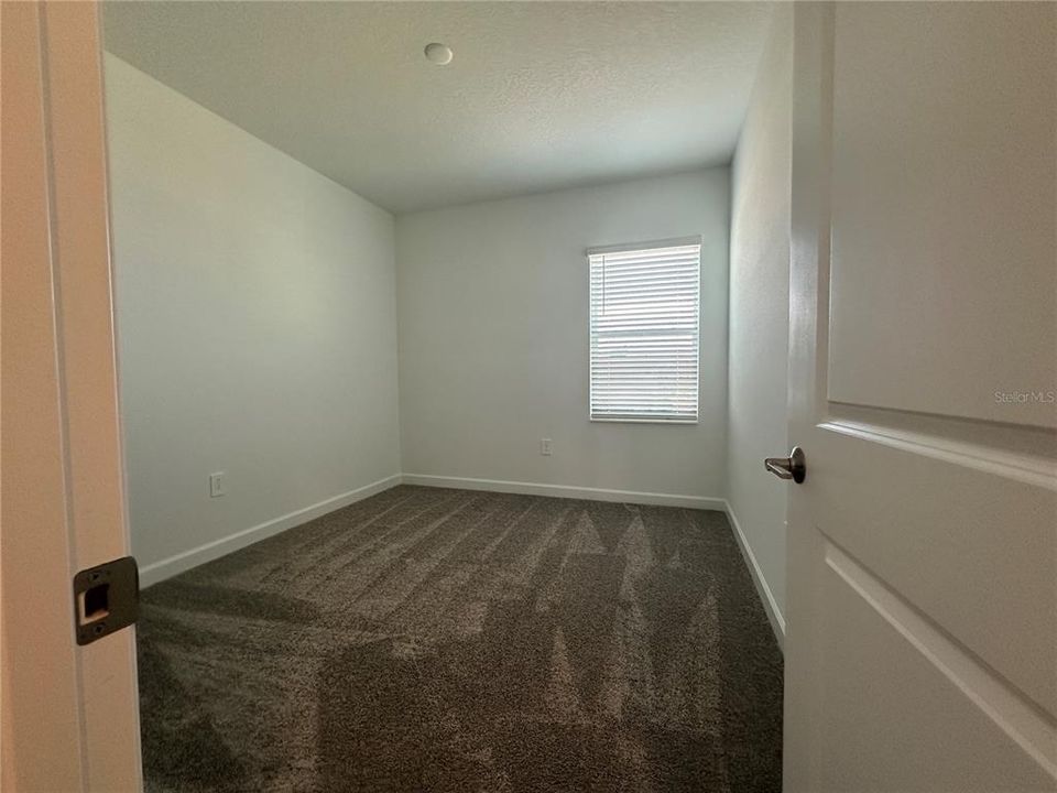 For Rent: $2,700 (3 beds, 2 baths, 2052 Square Feet)