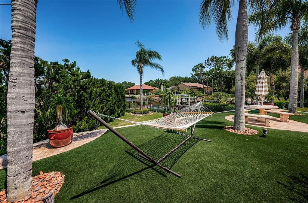 Active With Contract: $1,895,000 (4 beds, 3 baths, 5416 Square Feet)